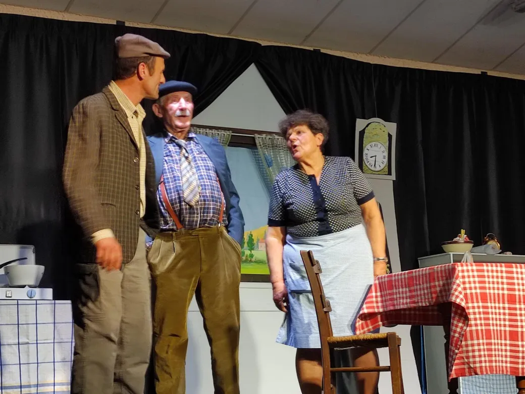 Cabaret théâtre - Les ... - Crédit: FB Les Saltimbranques | CC BY-NC-ND 4.0