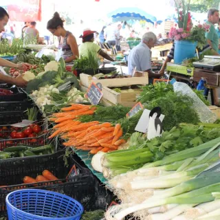 Marché traditionnel de la Place du Pin - Agen