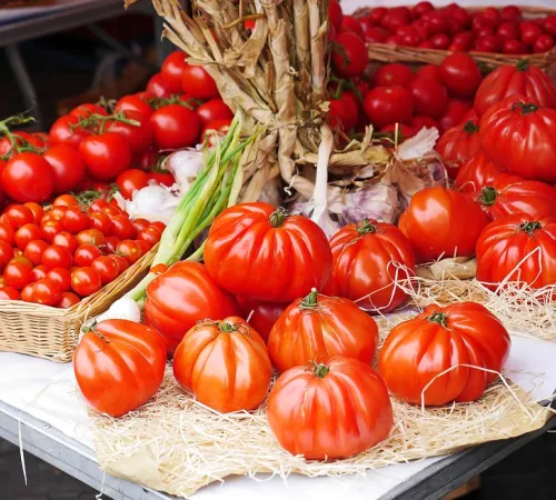 Marché traditionnel de Cancon