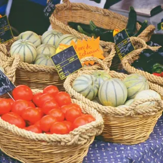 Marché de Laroque Timbaut