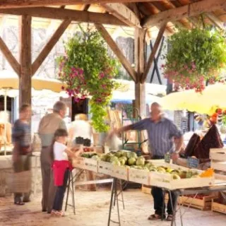 Marché de Pujols