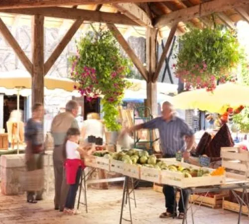 Marché de Pujols