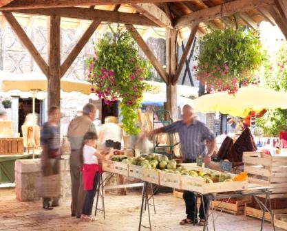 Marché de Pujols - Crédit: © Derenne | CC BY-NC-ND 4.0