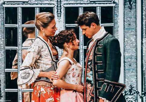 La Double Inconstance - Théâtre de Marivaux pa ...