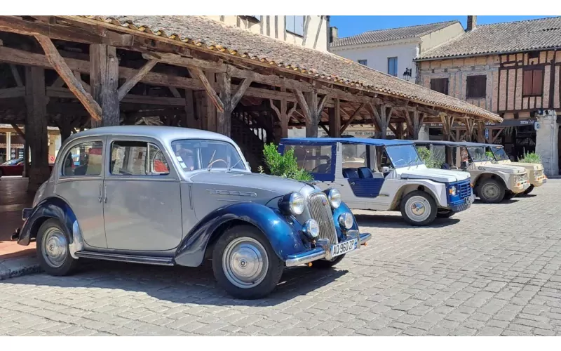 Rassemblement de véhicules de collection et Mu ...