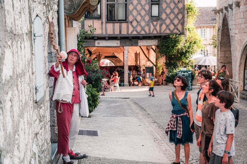 Visite de la bastide ... - Crédit: ©LEZBROZ | CC BY-NC-ND 4.0