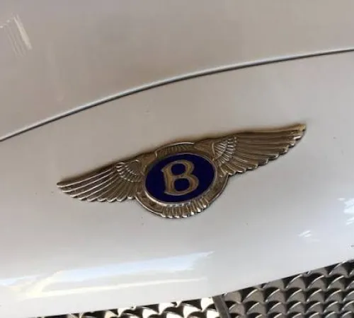 Rassemblement de véhicules Rolls Royce et Bentley