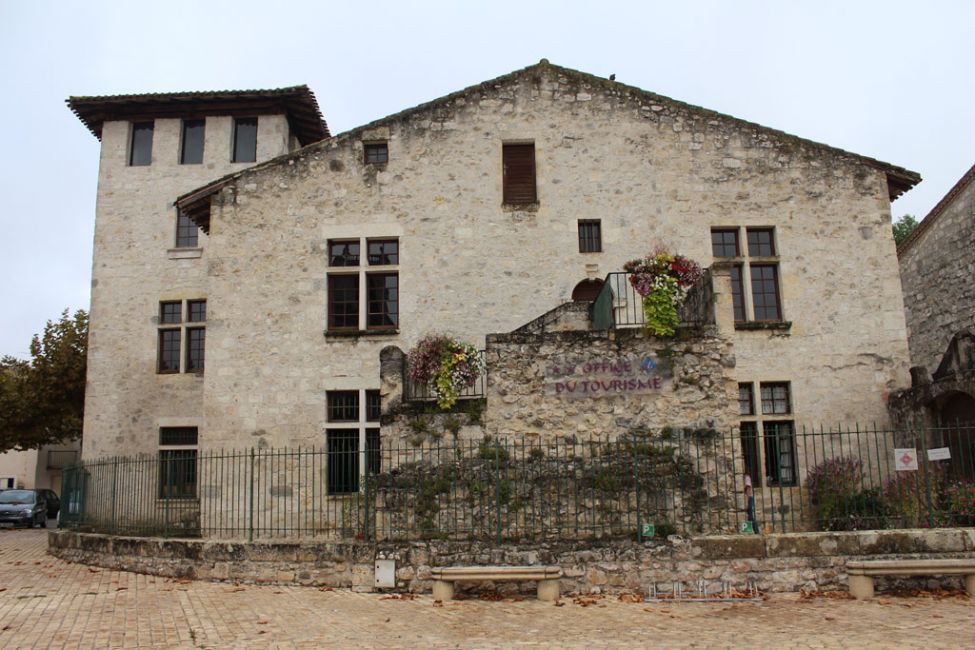 CASTELJALOUX Villes, Villages et Bastides à Casteljaloux Guide du Lot et Garonne CASTELJALOUX Villes, Villages et Bastides à Casteljaloux Guide du Lot et Garonne