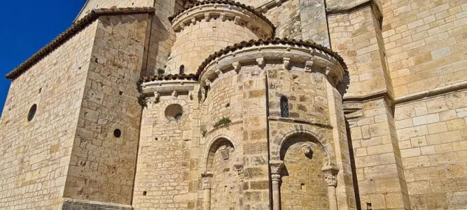 Prieuré Roman et Eglise de Monsempron Libos