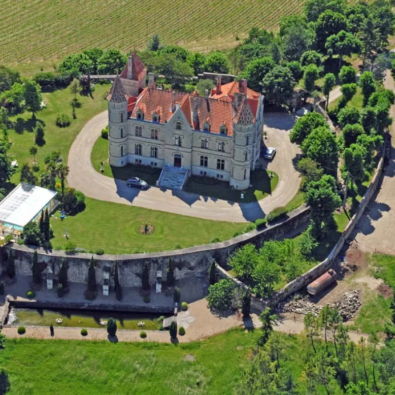 Moncassin Castle