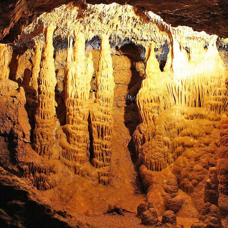 Grotte de Lastournelle