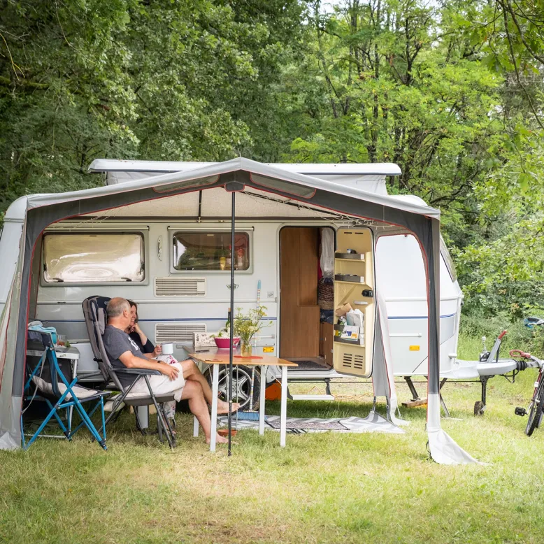 Camping Huttopia Pays des Bastides