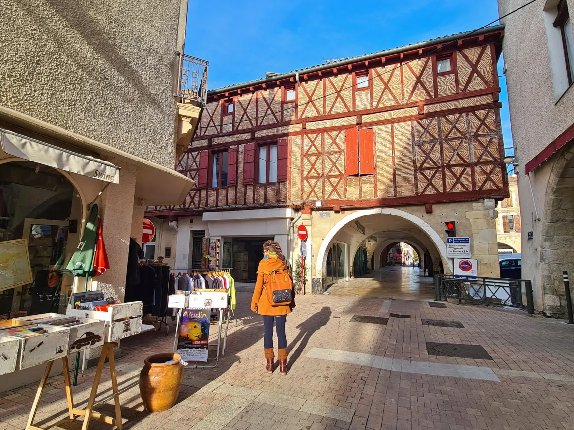 Villeneuve-sur-Lot near Place Lafayette