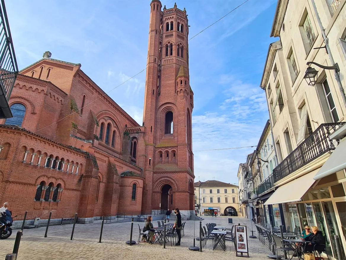 Villeneuve-sur-Lot Church
