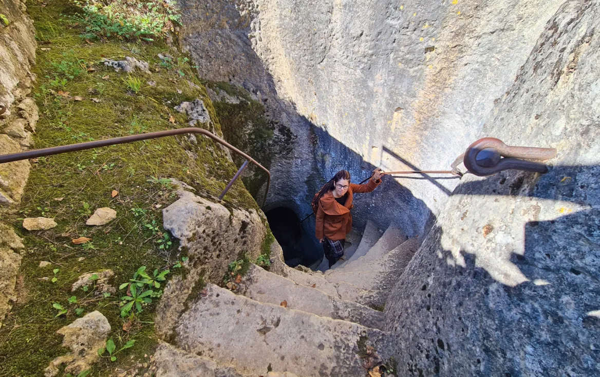 Gavaudun castle entrance