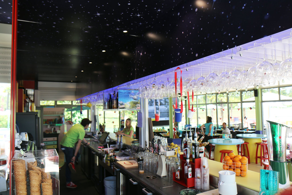 Le bar